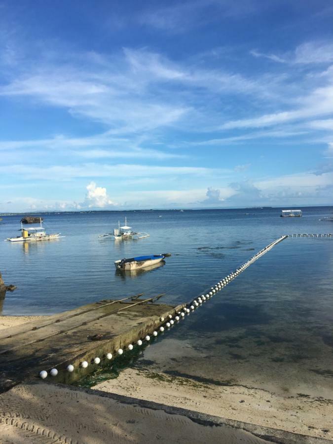 Joyful Island Hostel Lapu-Lapu City Bagian luar foto