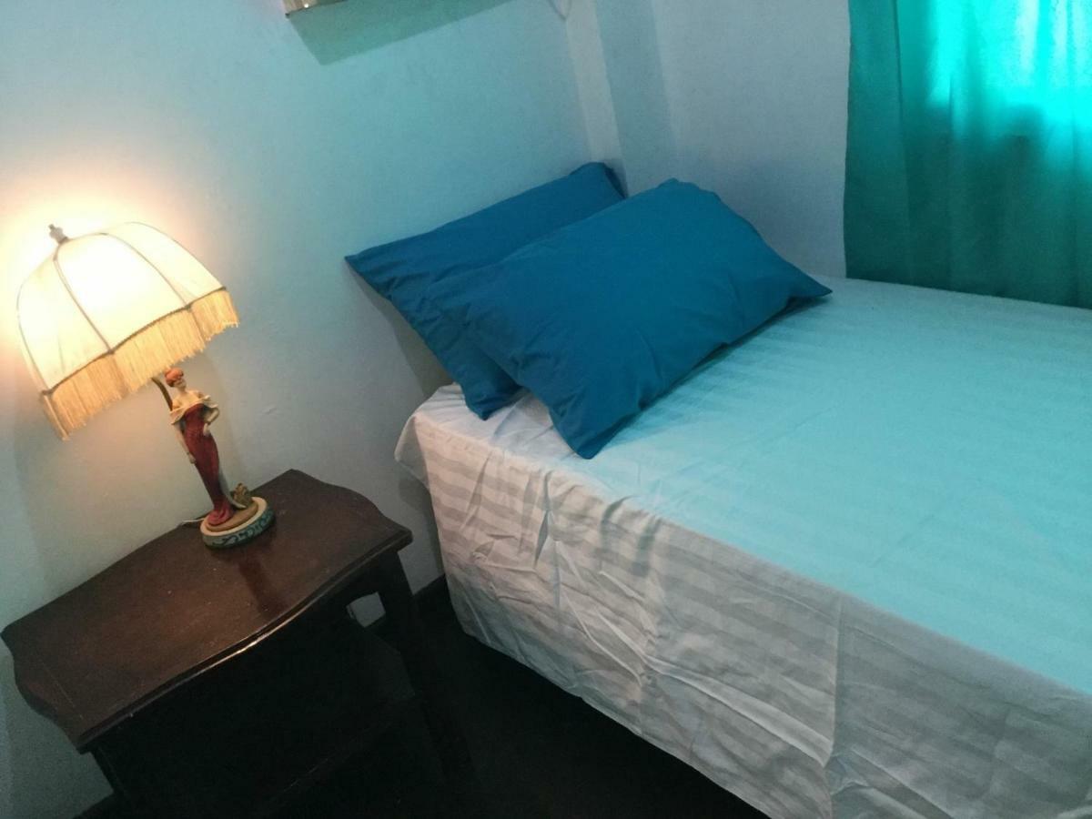 Joyful Island Hostel Lapu-Lapu City Bagian luar foto