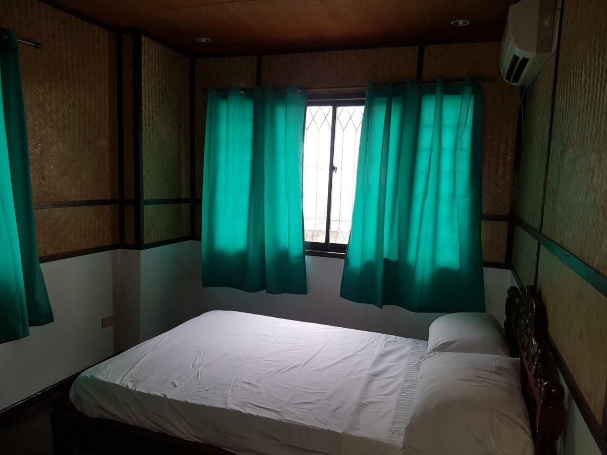 Joyful Island Hostel Lapu-Lapu City Bagian luar foto