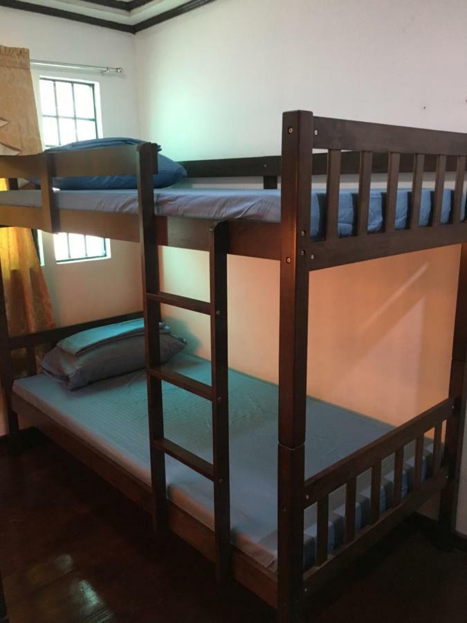 Joyful Island Hostel Lapu-Lapu City Bagian luar foto