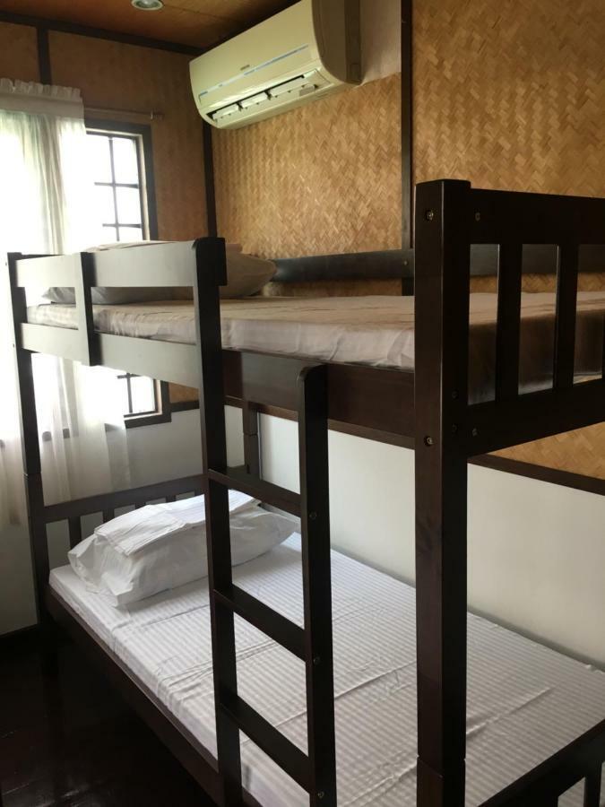 Joyful Island Hostel Lapu-Lapu City Bagian luar foto