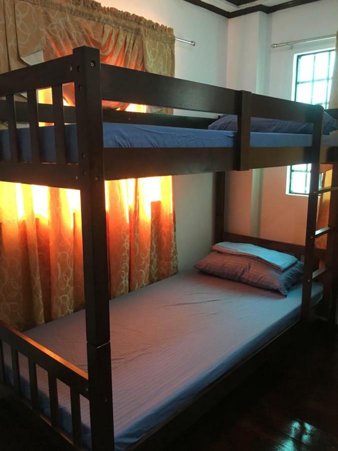 Joyful Island Hostel Lapu-Lapu City Bagian luar foto