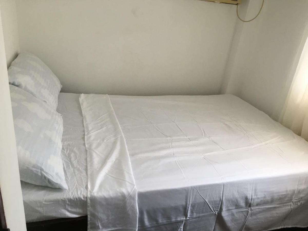 Joyful Island Hostel Lapu-Lapu City Bagian luar foto